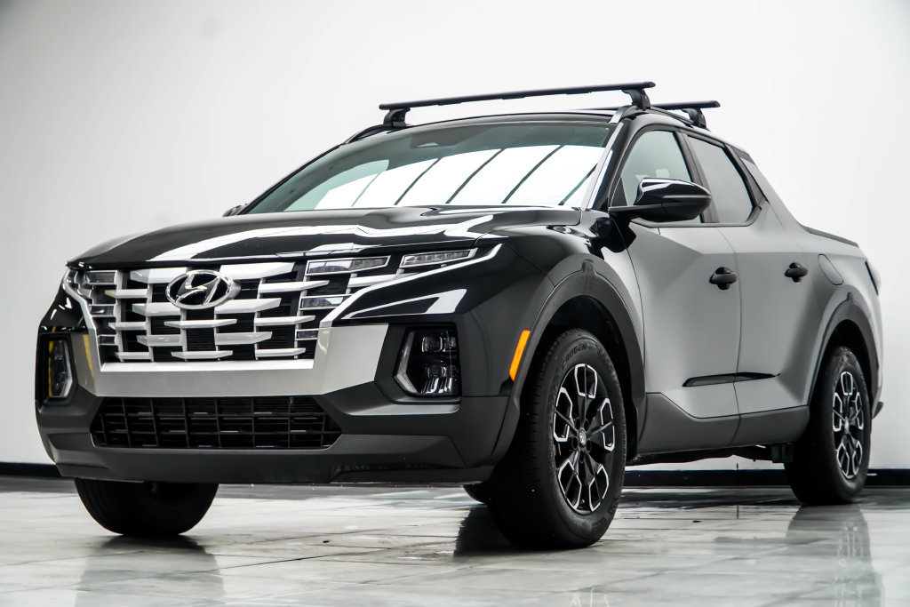 Used 2024 Hyundai Santa Cruz SEL w/ Activity Package FWD image 11