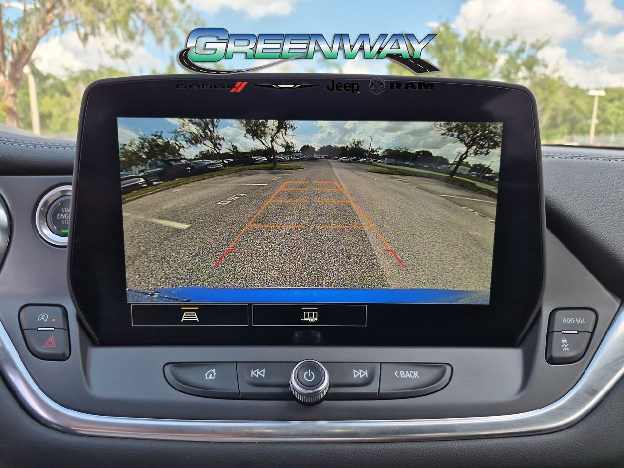 Used 2025 Chevrolet Blazer LT AWD/4WD image 19