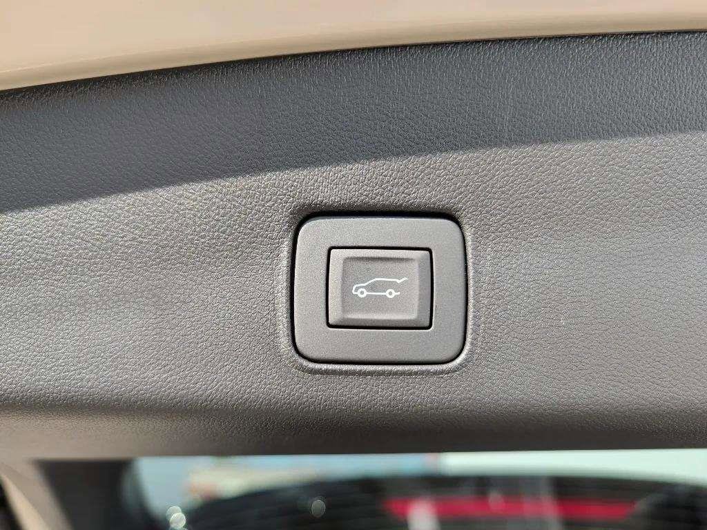 New 2026 Chevrolet TrailBlazer RS w/ Convenience Package image 16