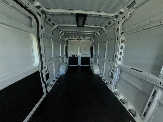 Used 2025 RAM ProMaster 2500 w/ Safety Group image 32