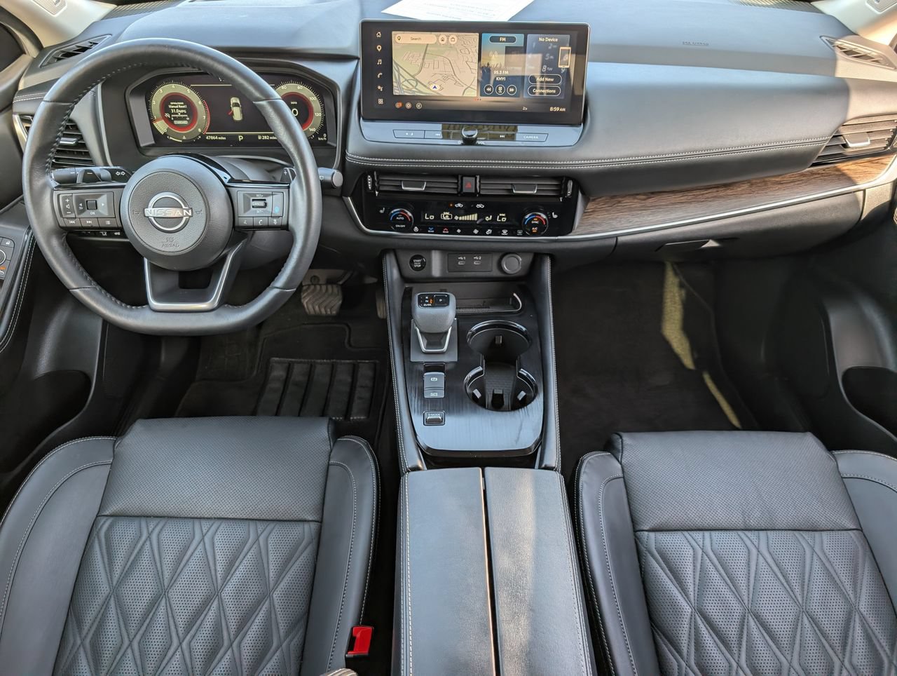 Certified 2024 Nissan Rogue Platinum w/ Platinum Premium Package FWD image 9