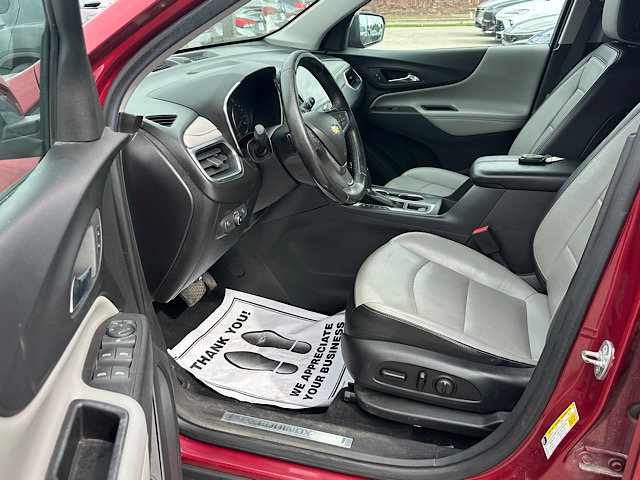 Used 2018 Chevrolet Equinox Premier FWD image 13