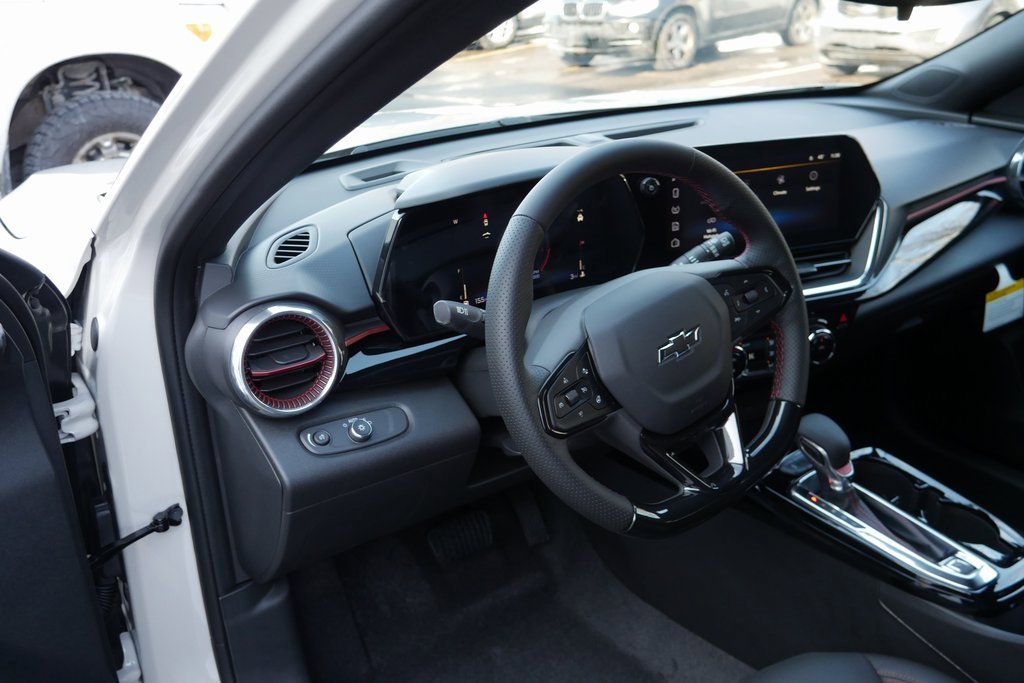 New 2026 Chevrolet Trax RS image 10