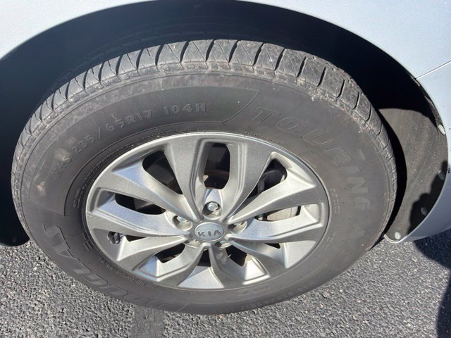 Used 2020 Kia Sedona LX FWD image 23