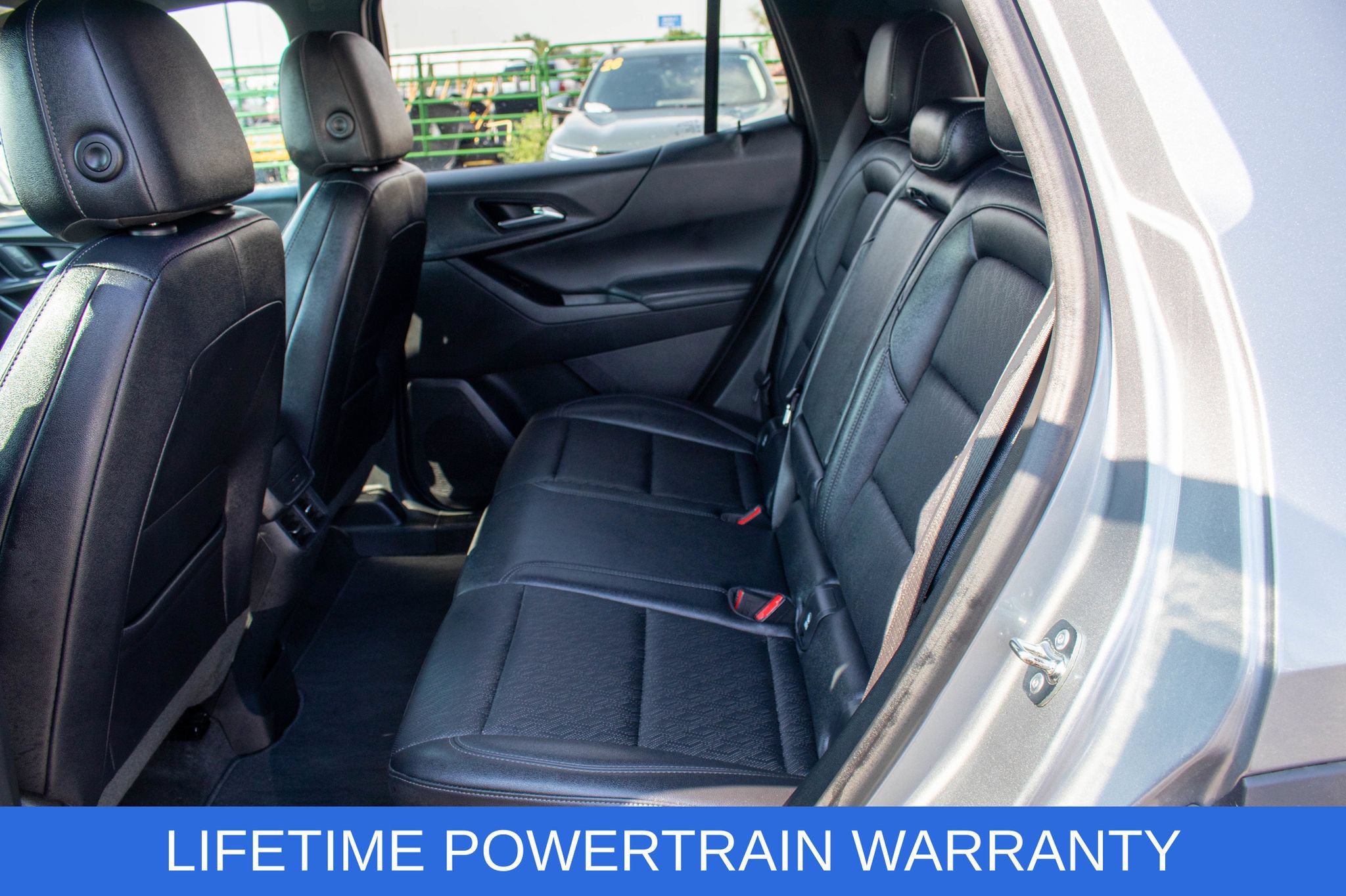 Used 2026 Chevrolet Equinox LT w/ Convenience Package II AWD/4WD image 13