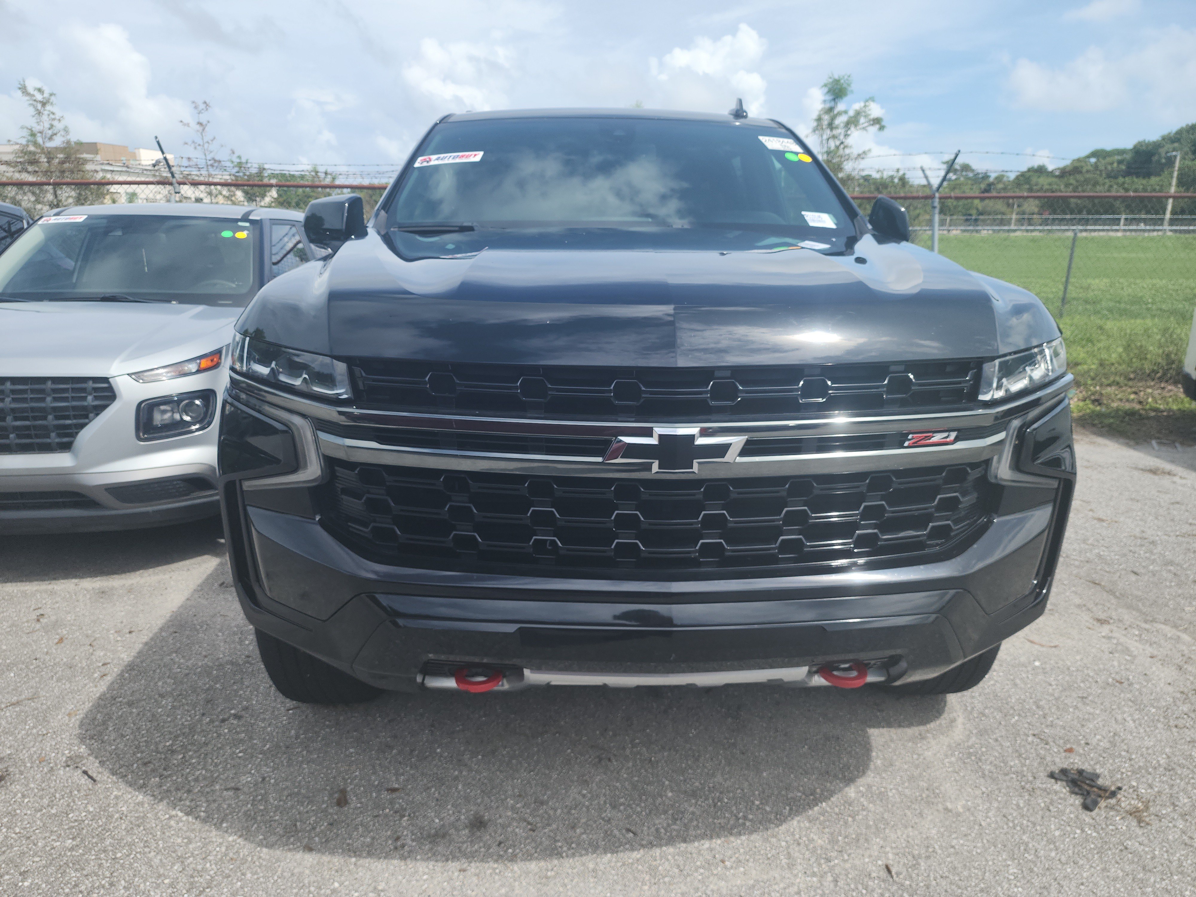 Used 2021 Chevrolet Tahoe Z71 AWD/4WD image 2