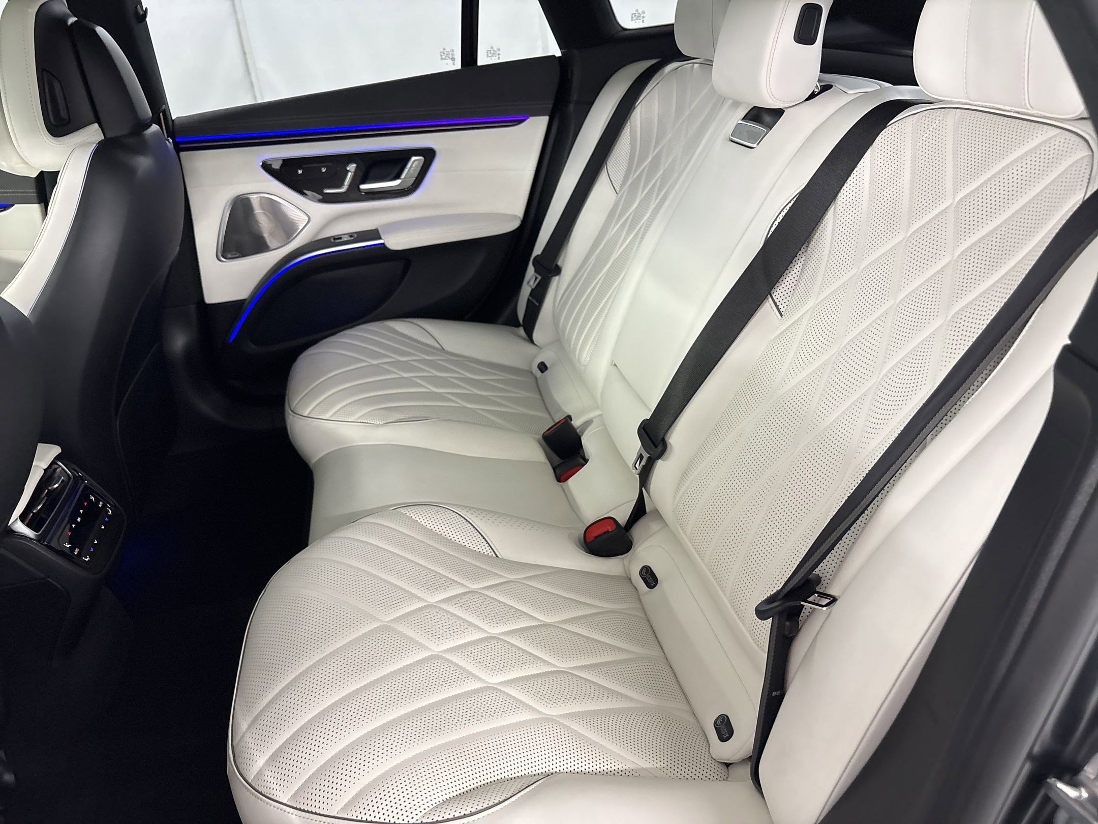 Certified 2024 Mercedes-Benz EQS AMG 4MATIC image 13