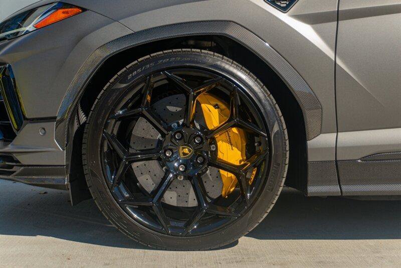 Used 2024 Lamborghini Urus Performante image 33