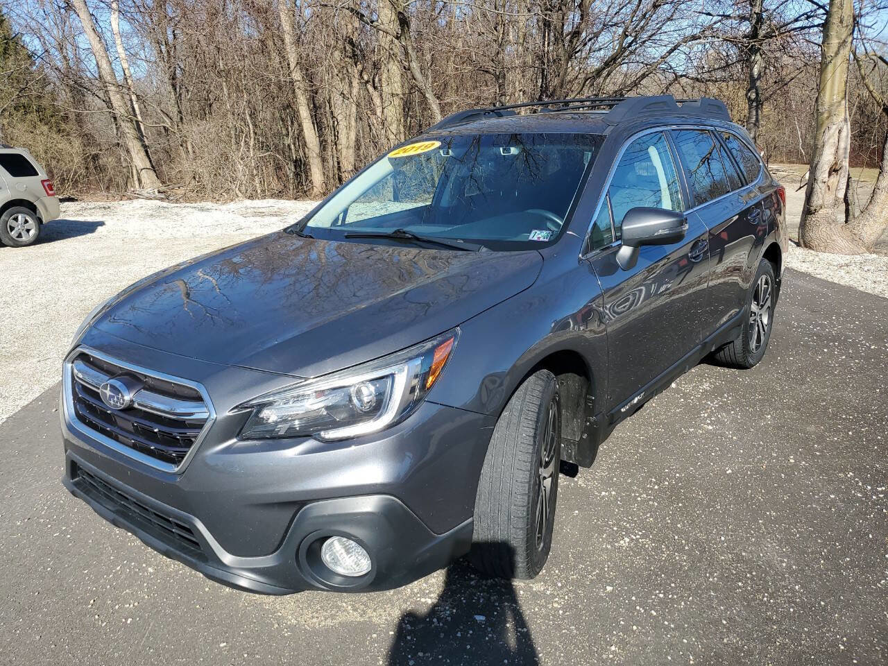 Used 2019 Subaru Outback 2.5i Limited w/ Popular Package #2 image 3