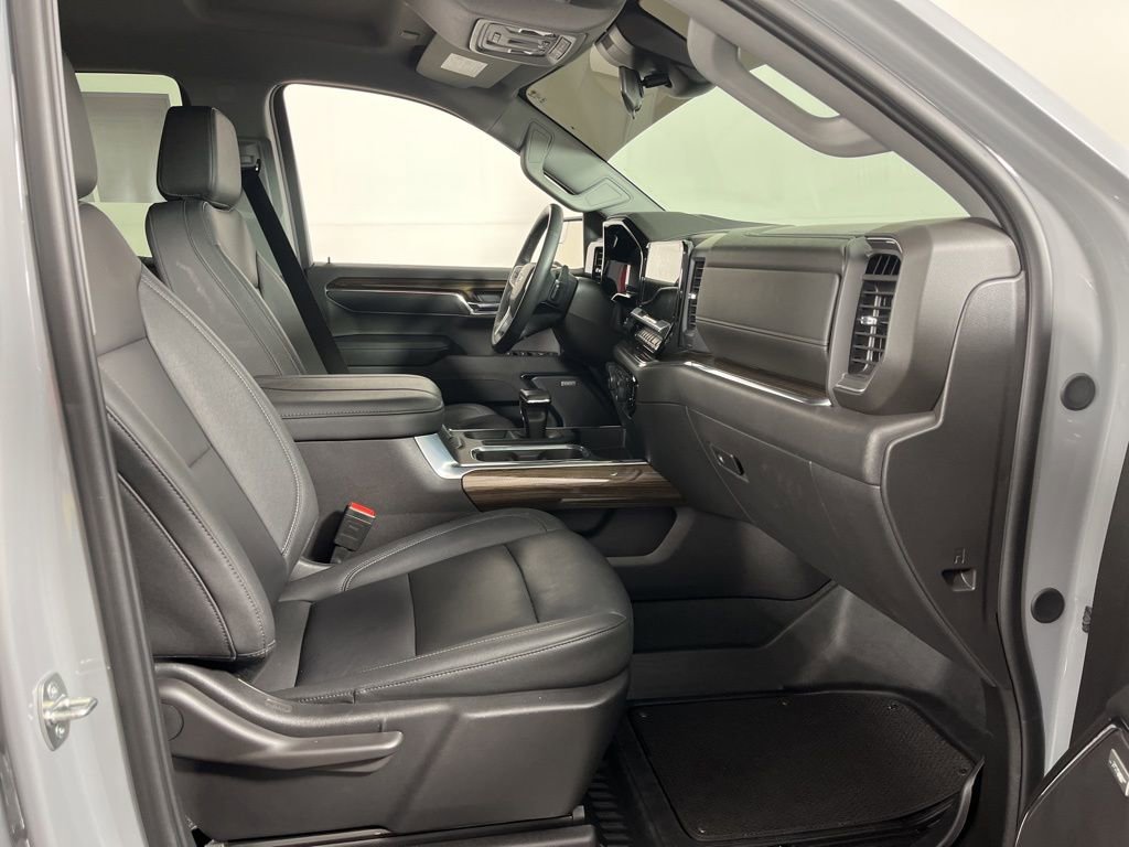 Certified 2024 Chevrolet Silverado 1500 LT Trail Boss w/ Convenience Package II image 6