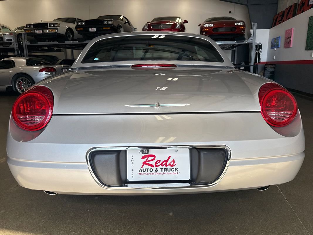 Used 2004 Ford Thunderbird image 53