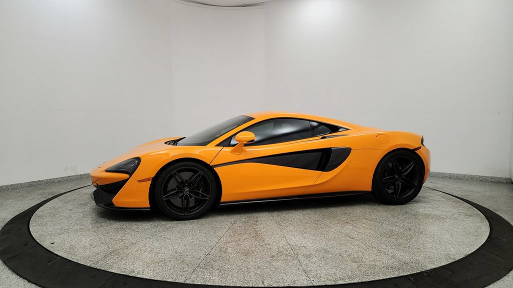 Used 2016 McLaren 570S Coupe RWD image 2