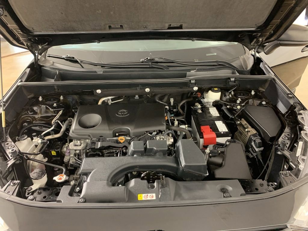 Used 2023 Toyota RAV4 LE image 40