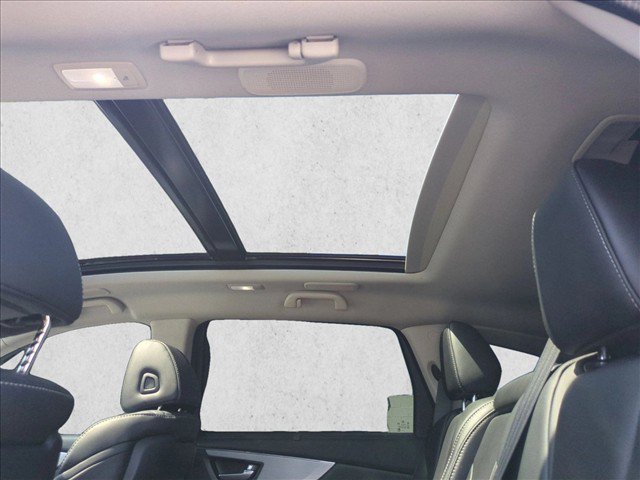 Used 2025 Acura MDX w/ Technology Package FWD image 20