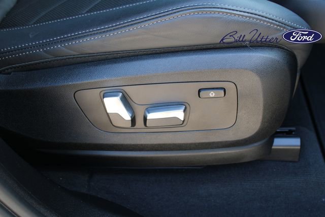 Used 2023 BMW X5 sDrive40i w/ Premium Package RWD image 12