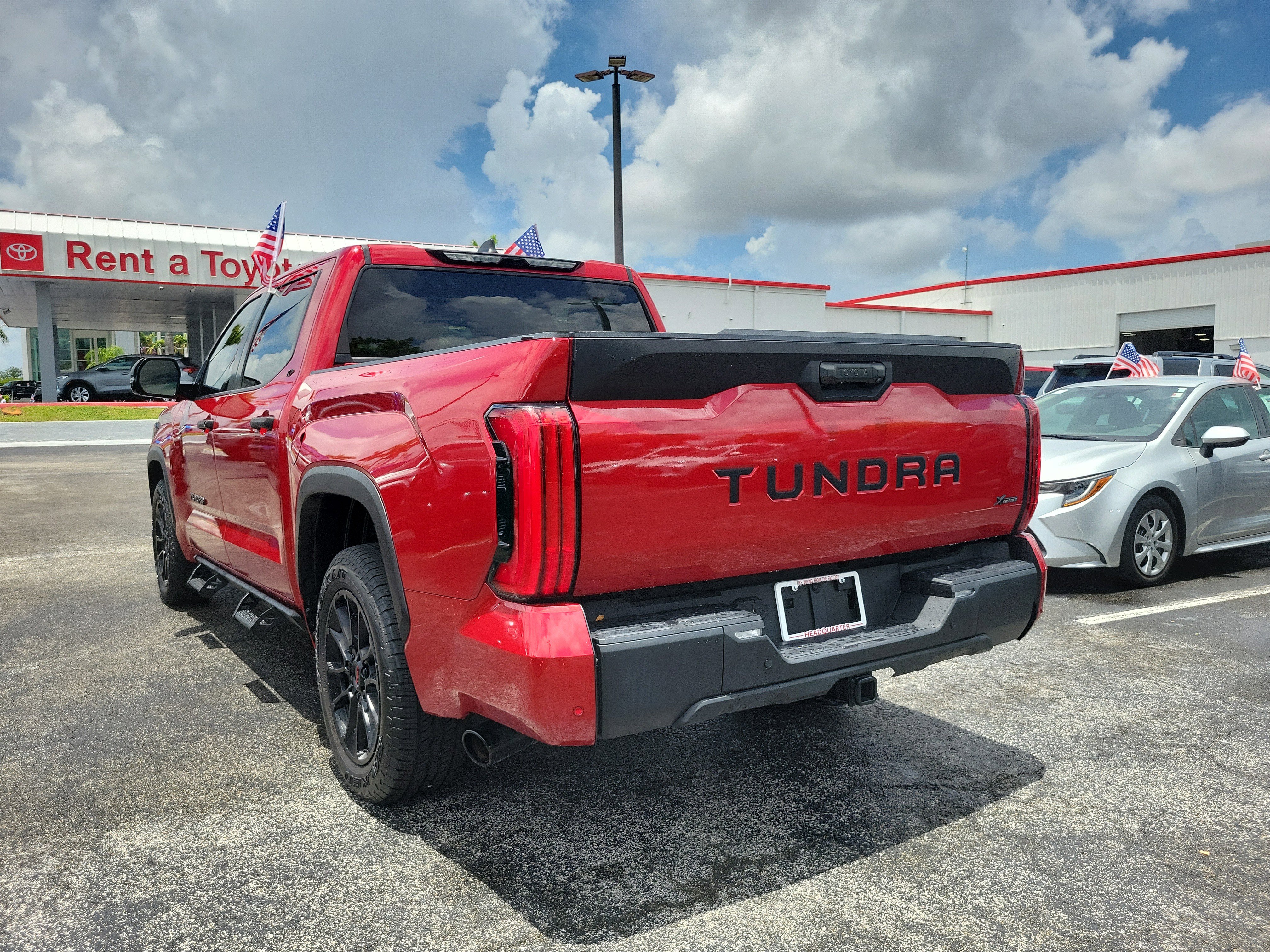 Used 2024 Toyota Tundra SR5 w/ SR5 Convenience Package RWD image 8