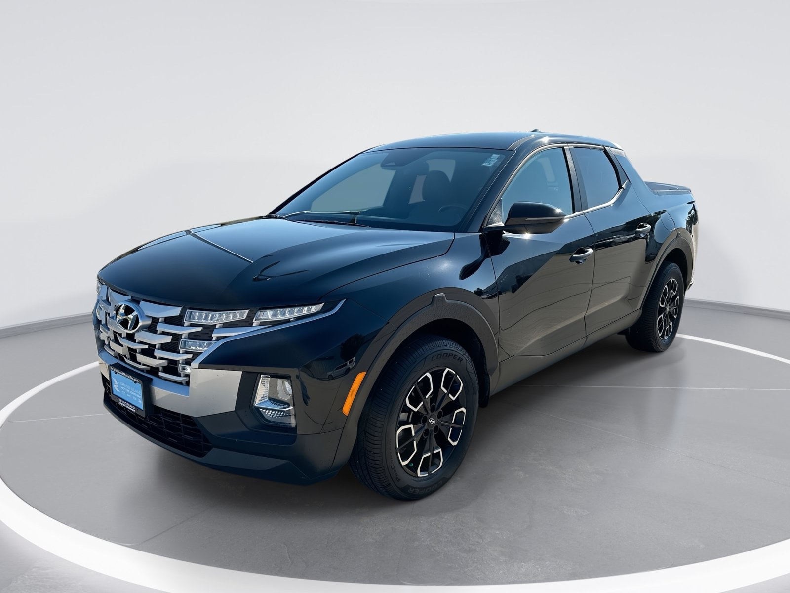 Used 2023 Hyundai Santa Cruz SEL AWD/4WD image 1