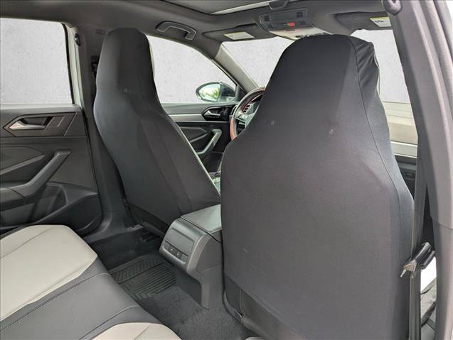 Used 2020 Volkswagen Jetta R-Line w/ R-Line Cold Weather Package FWD image 29