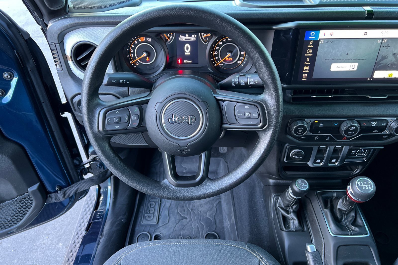 Used 2025 Jeep Wrangler Sport image 11