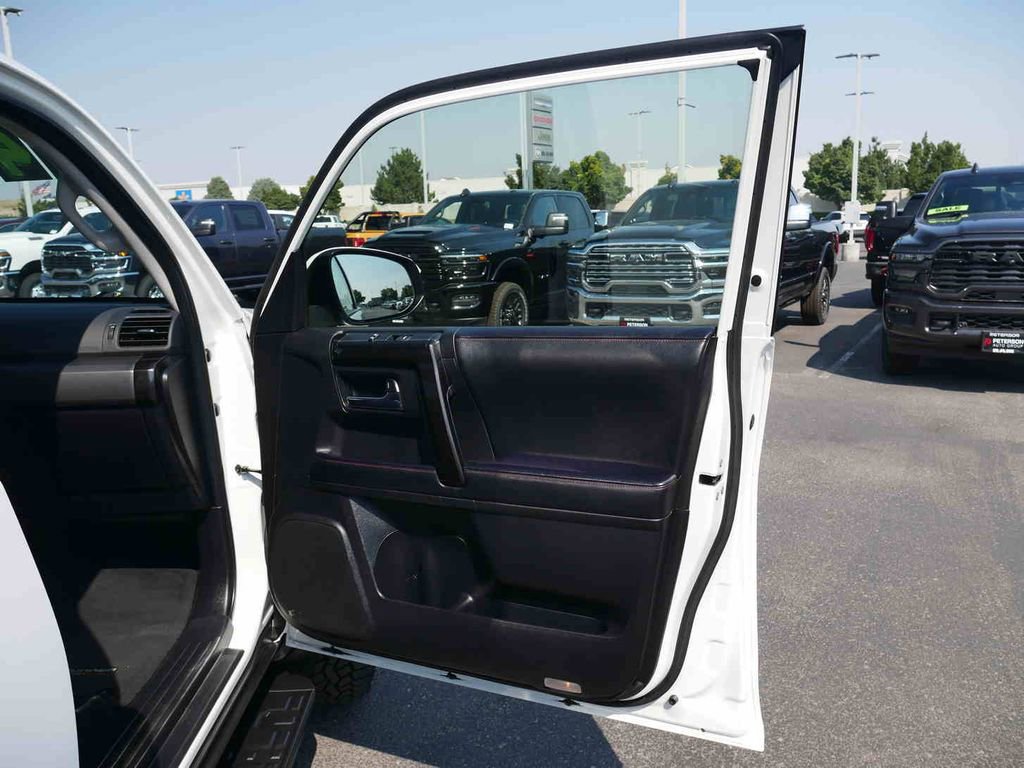 Used 2024 Toyota 4Runner TRD Off-Road image 28