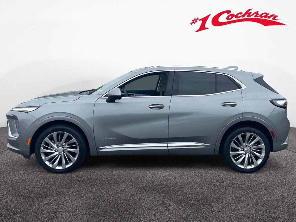 Used 2024 Buick Envision Avenir AWD/4WD image 24