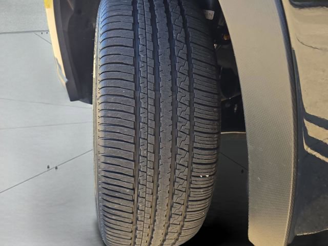 Certified 2025 Subaru Ascent Limited w/ Popular Package #1 image 30