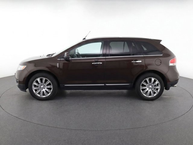 Used 2013 Lincoln MKX AWD image 4