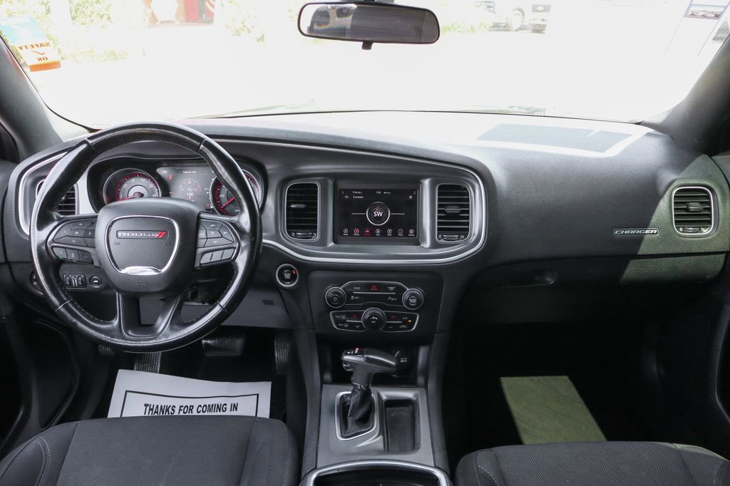 Used 2019 Dodge Charger SXT image 24