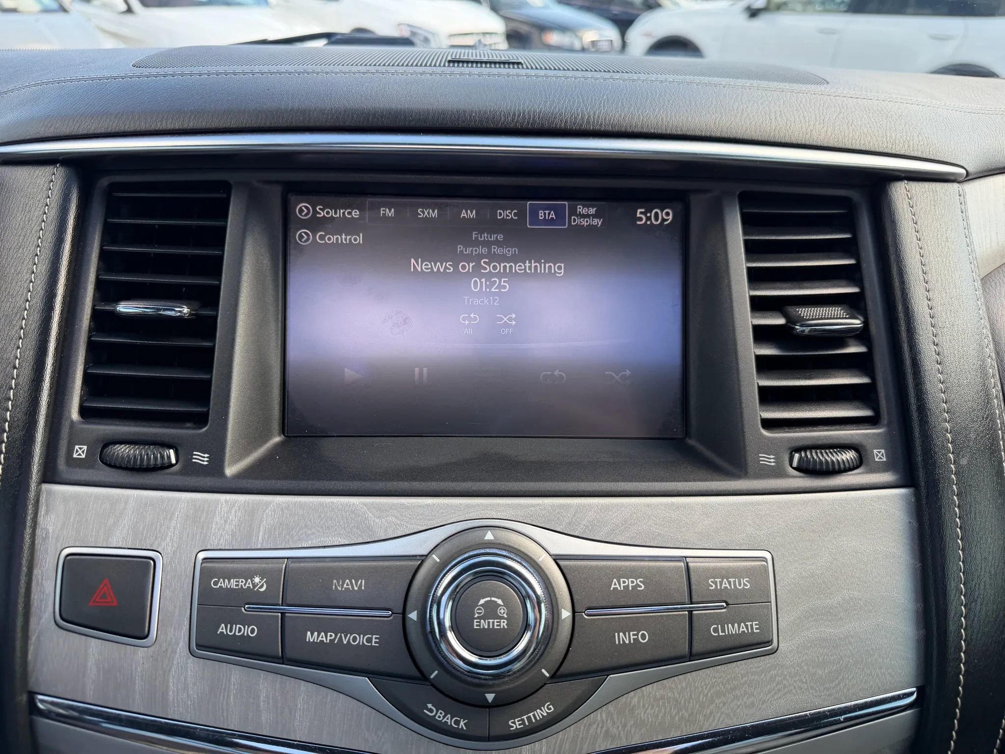 Used 2019 INFINITI QX80 Limited w/ All-Season Package AWD/4WD image 22