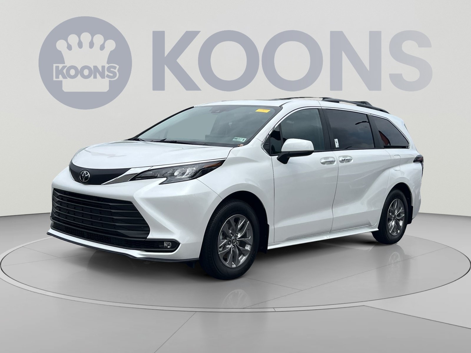 Used 2026 Toyota Sienna XLE