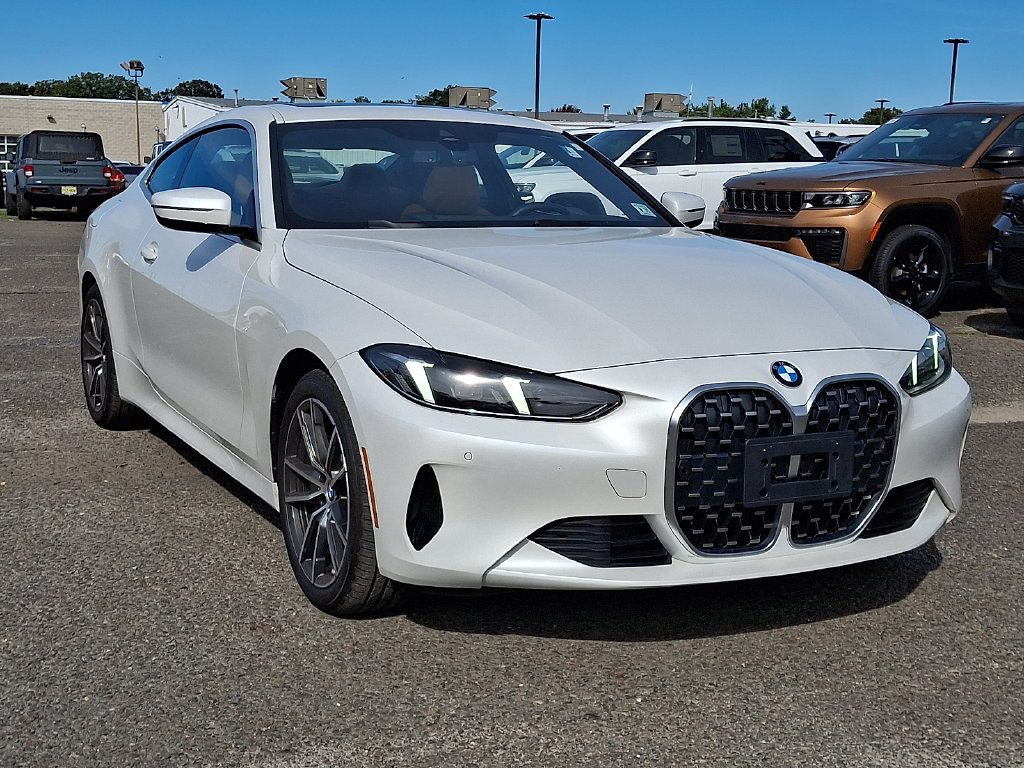 Used 2026 BMW 430i xDrive Coupe AWD/4WD image 2
