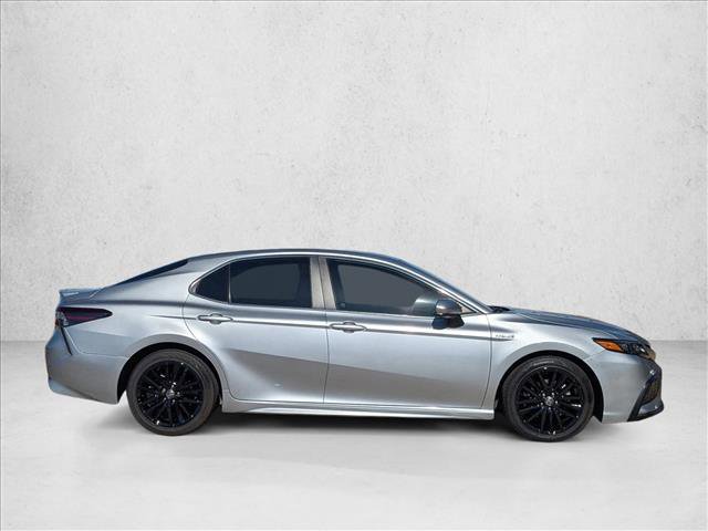 Used 2021 Toyota Camry SE image 4