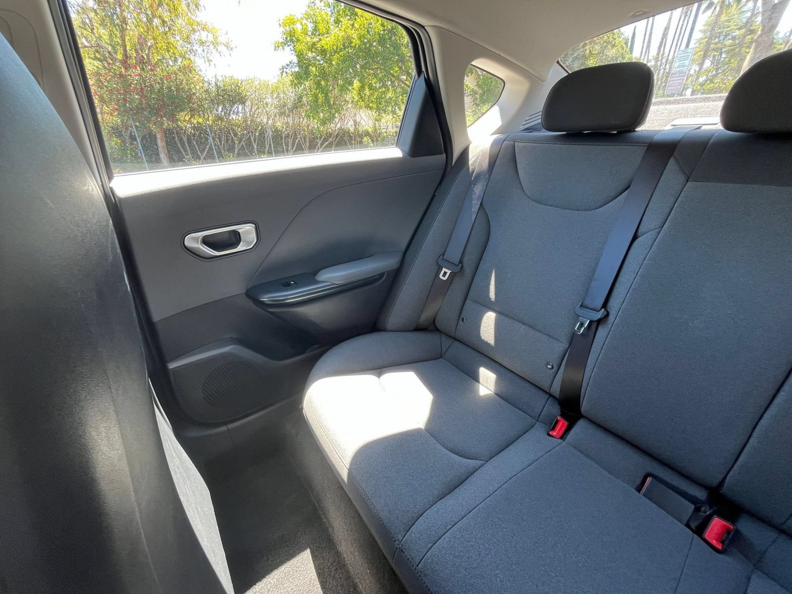 Used 2025 Kia K4 FWD image 38