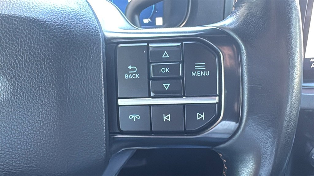 Certified 2024 Ford F350 Platinum w/ Tremor Off-Road Package image 15