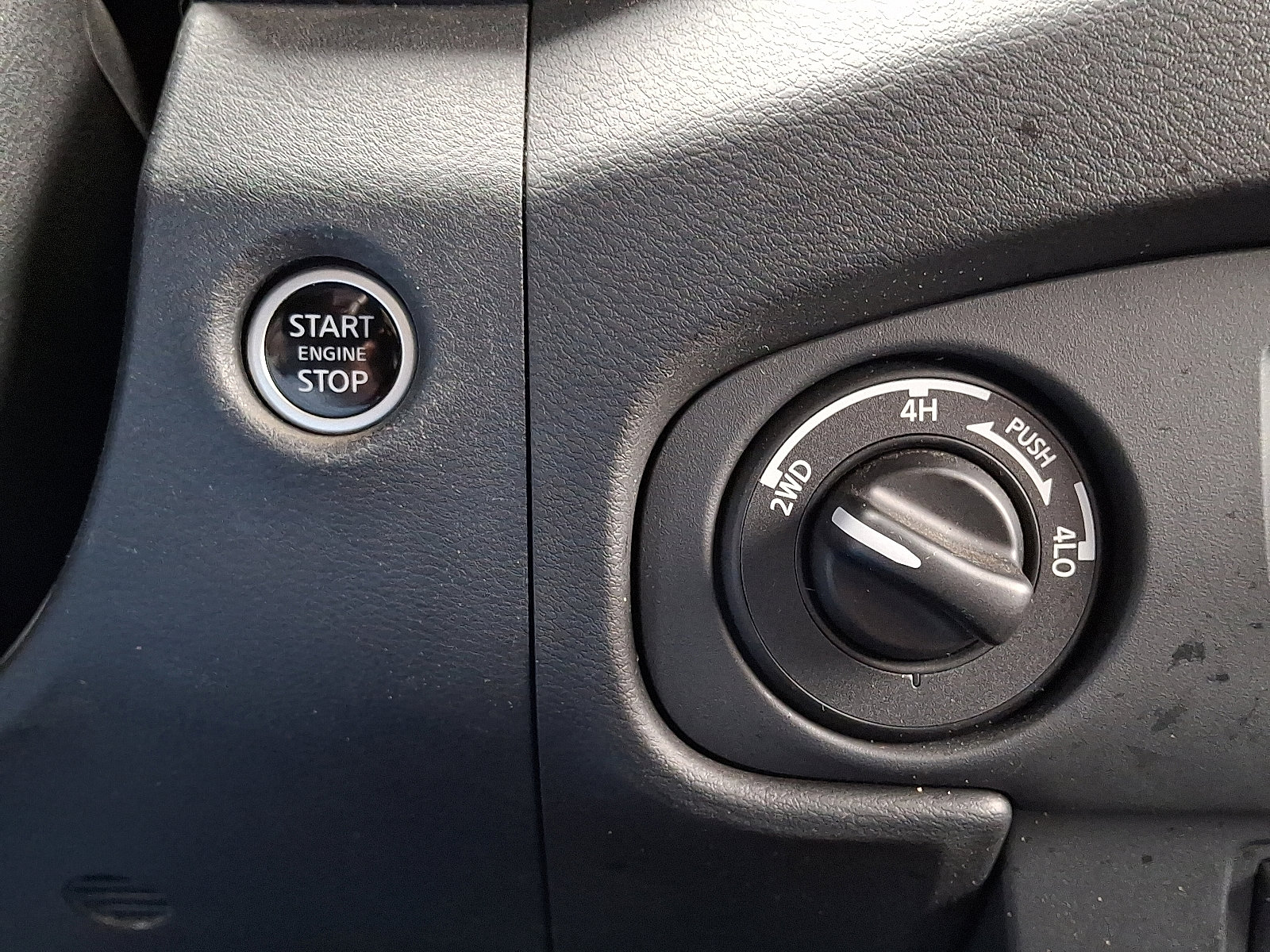 Certified 2023 Nissan Frontier PRO-4X w/ Pro Convenience Package image 27