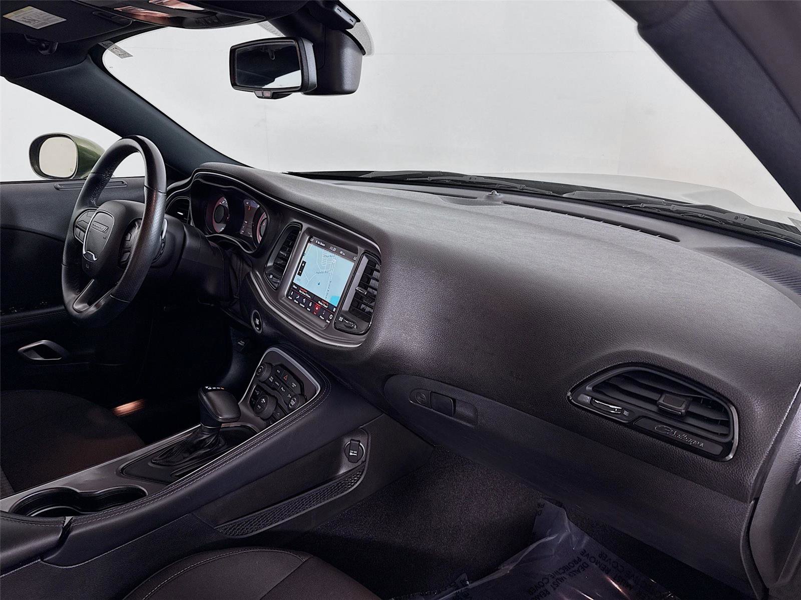 Used 2022 Dodge Challenger R/T Scat Pack w/ T/A Package image 28