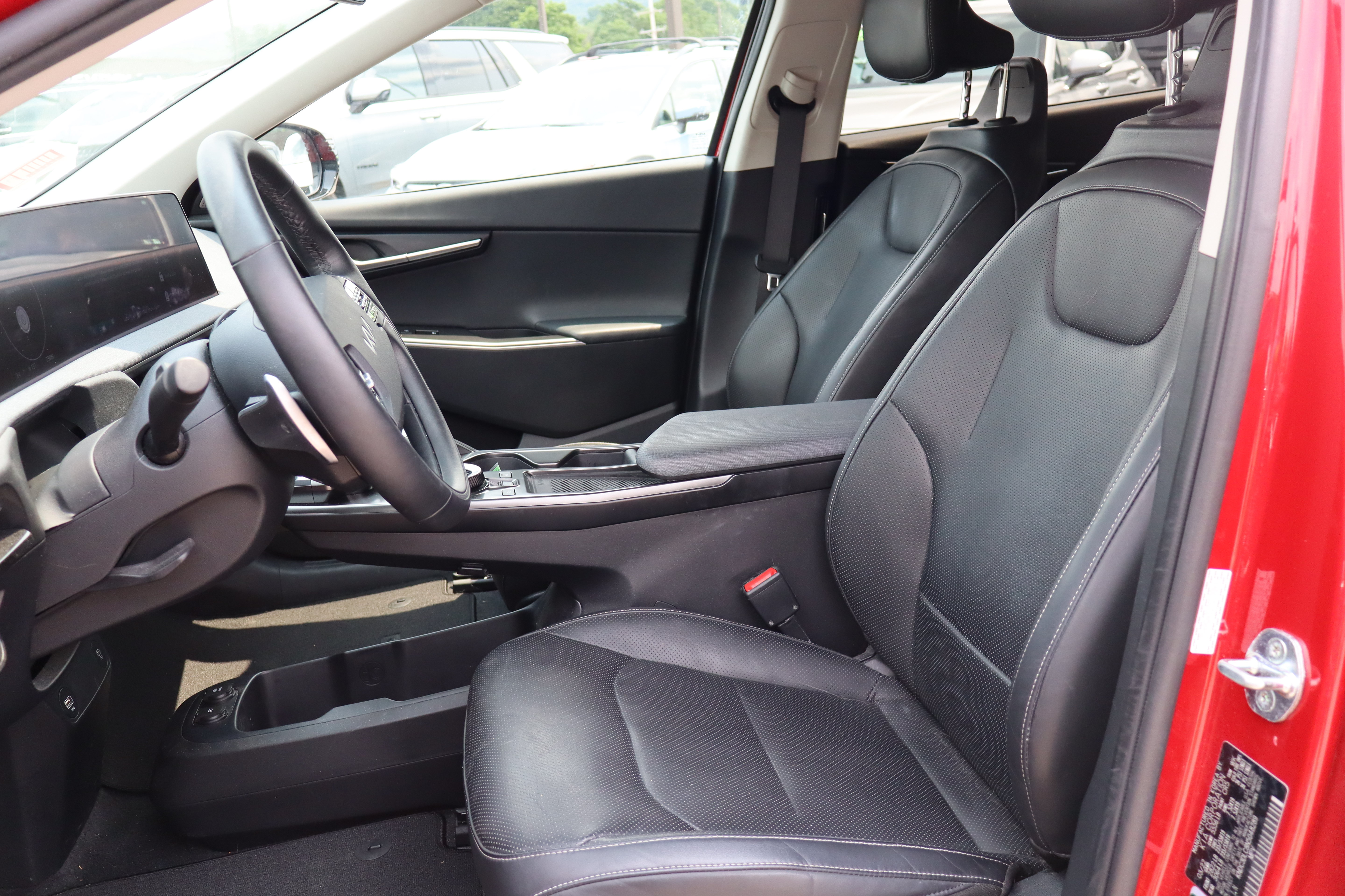 Used 2022 Kia EV6 Wind AWD/4WD image 11