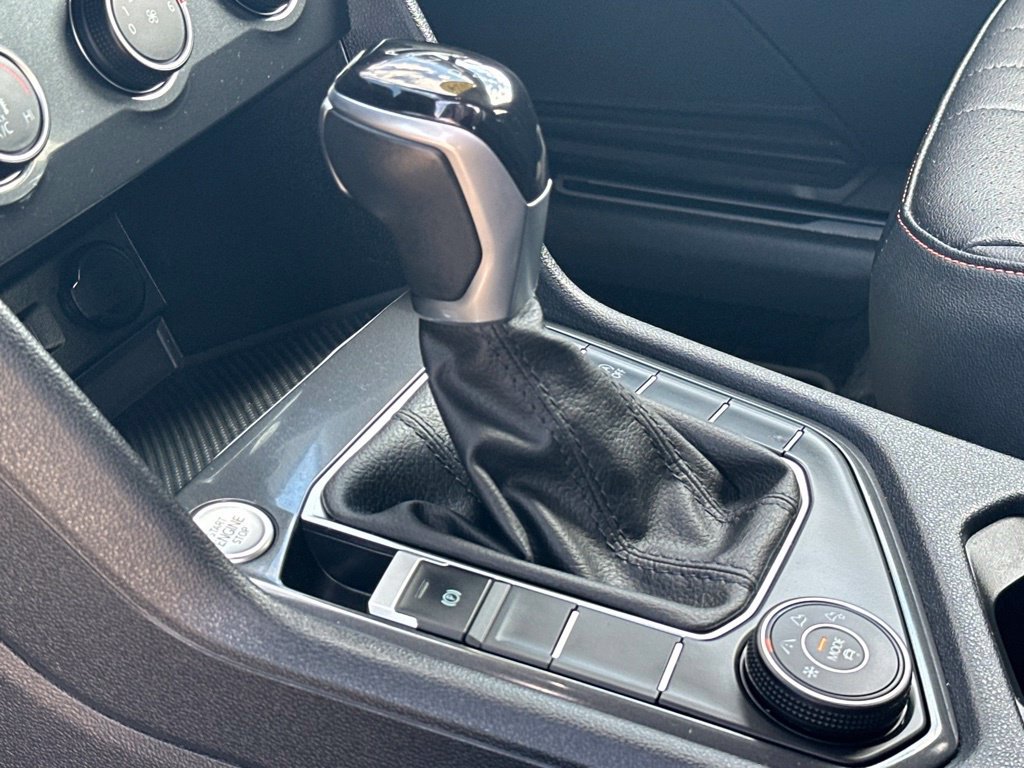 Used 2024 Volkswagen Tiguan Wolfsburg Edition AWD/4WD image 24