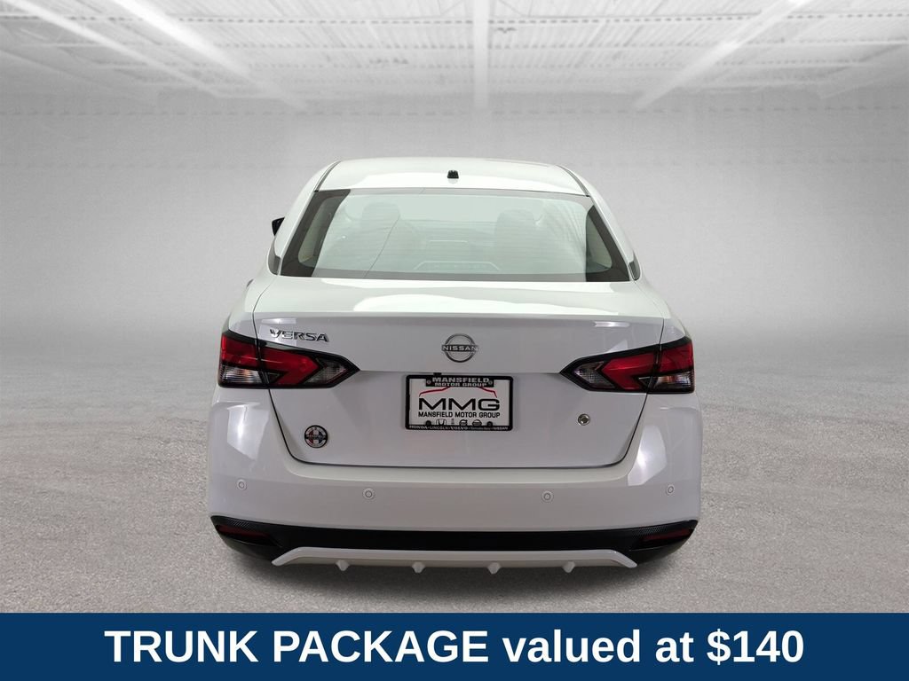 Used 2025 Nissan Versa S w/ Trunk Package FWD image 4