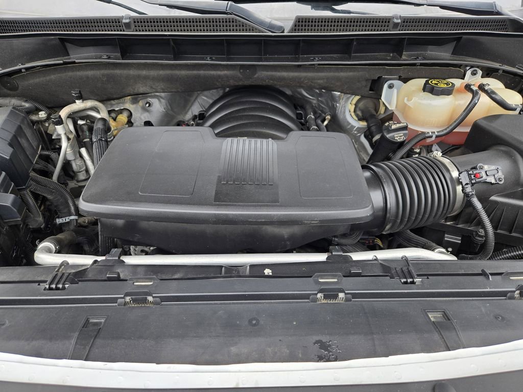 Used 2023 GMC Yukon AT4 AWD/4WD image 30