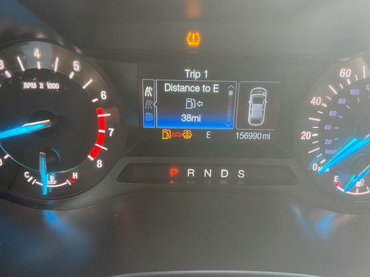 Used 2015 Ford Fusion SE FWD image 18