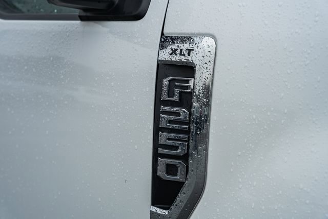 Used 2021 Ford F250 XLT w/ XLT Premium Package image 16