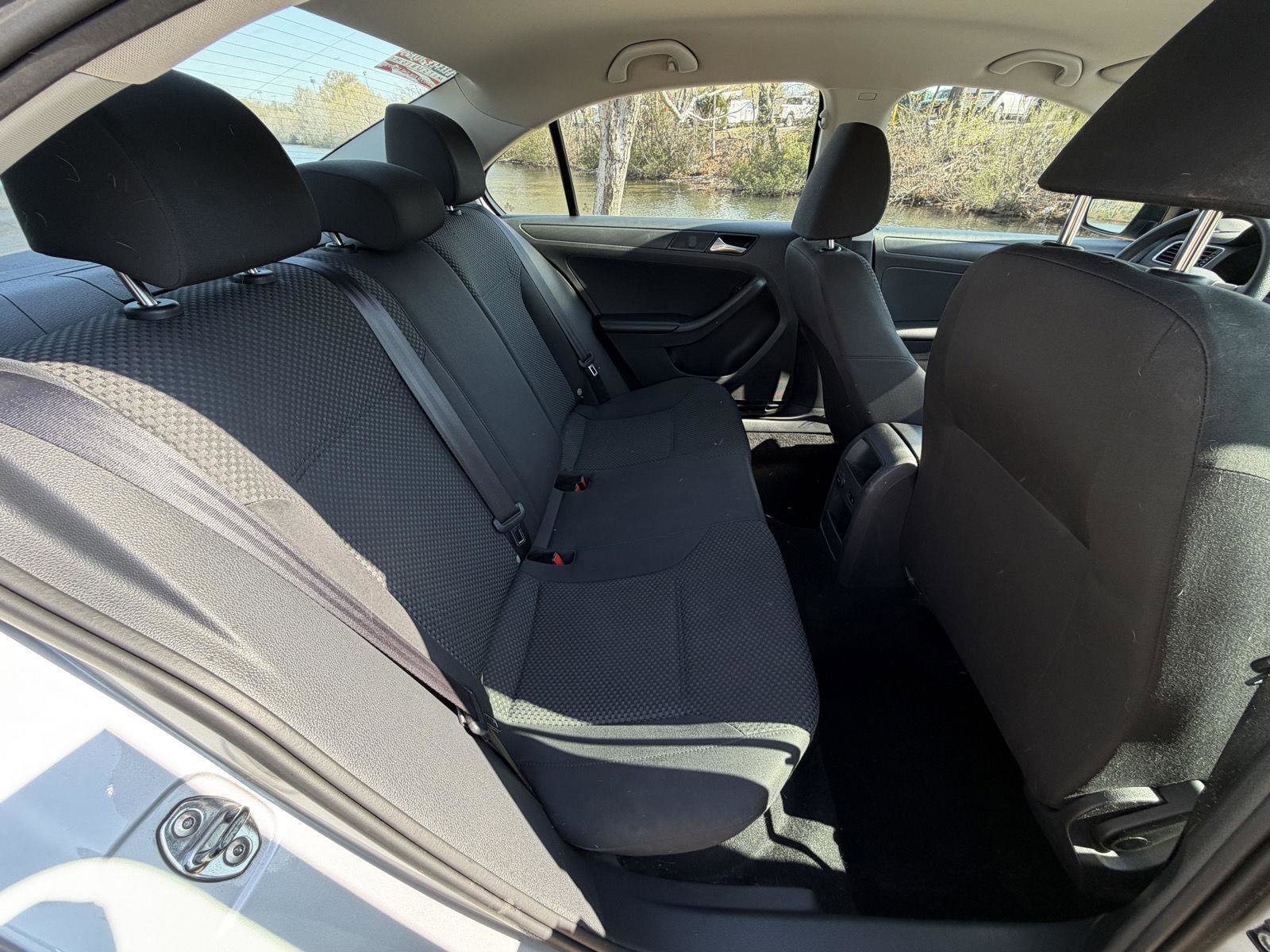 Used 2014 Volkswagen Jetta S image 13