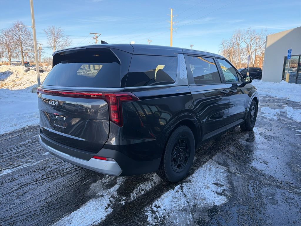 New 2026 Kia Carnival LX image 6