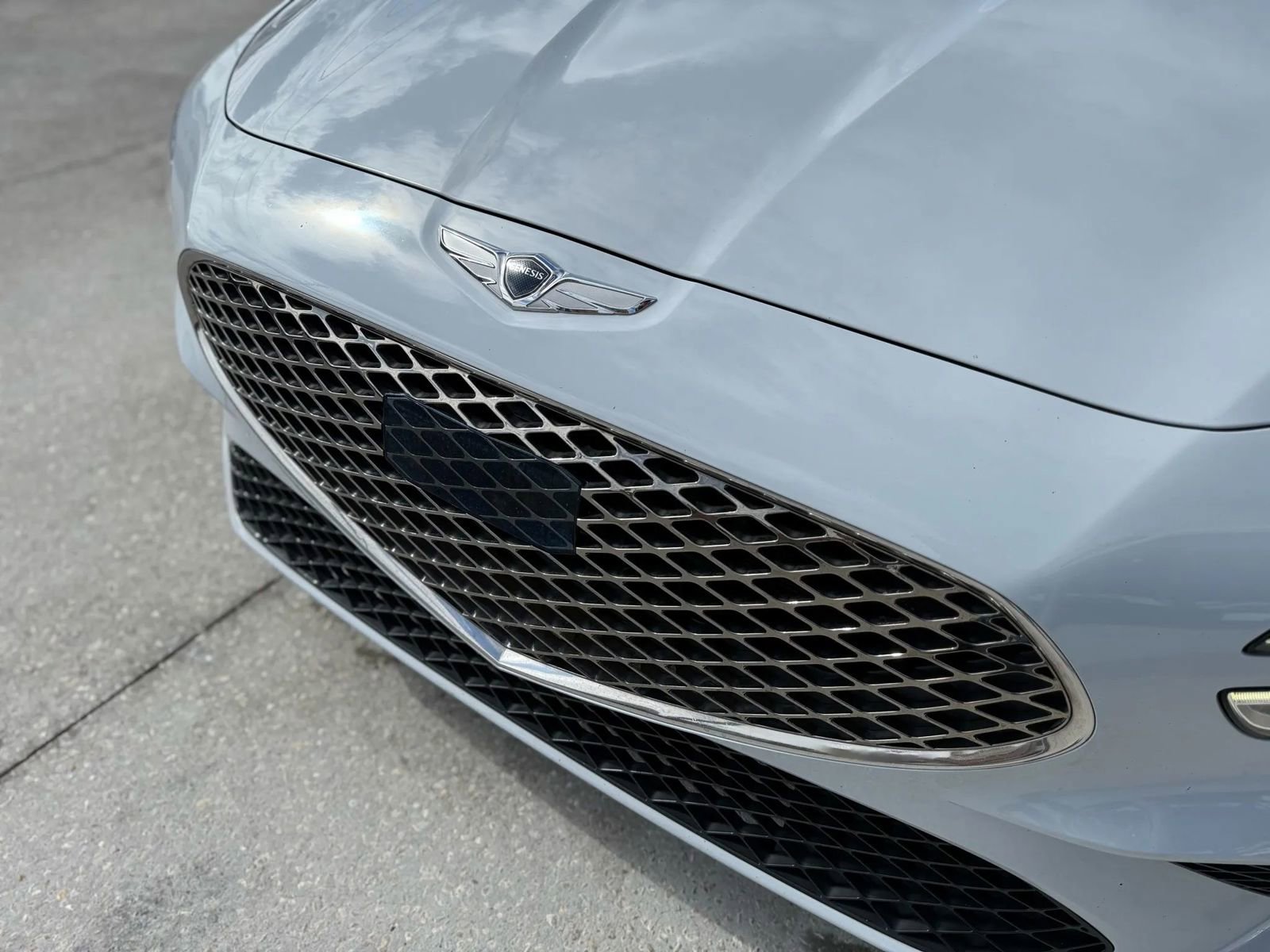 Used 2022 Genesis G70 2.0T image 14