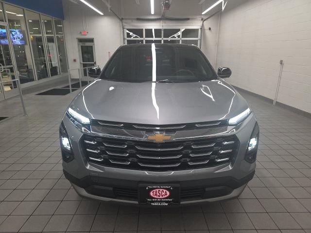 New 2025 Chevrolet Equinox LT w/ Safety and Technology Package image 2