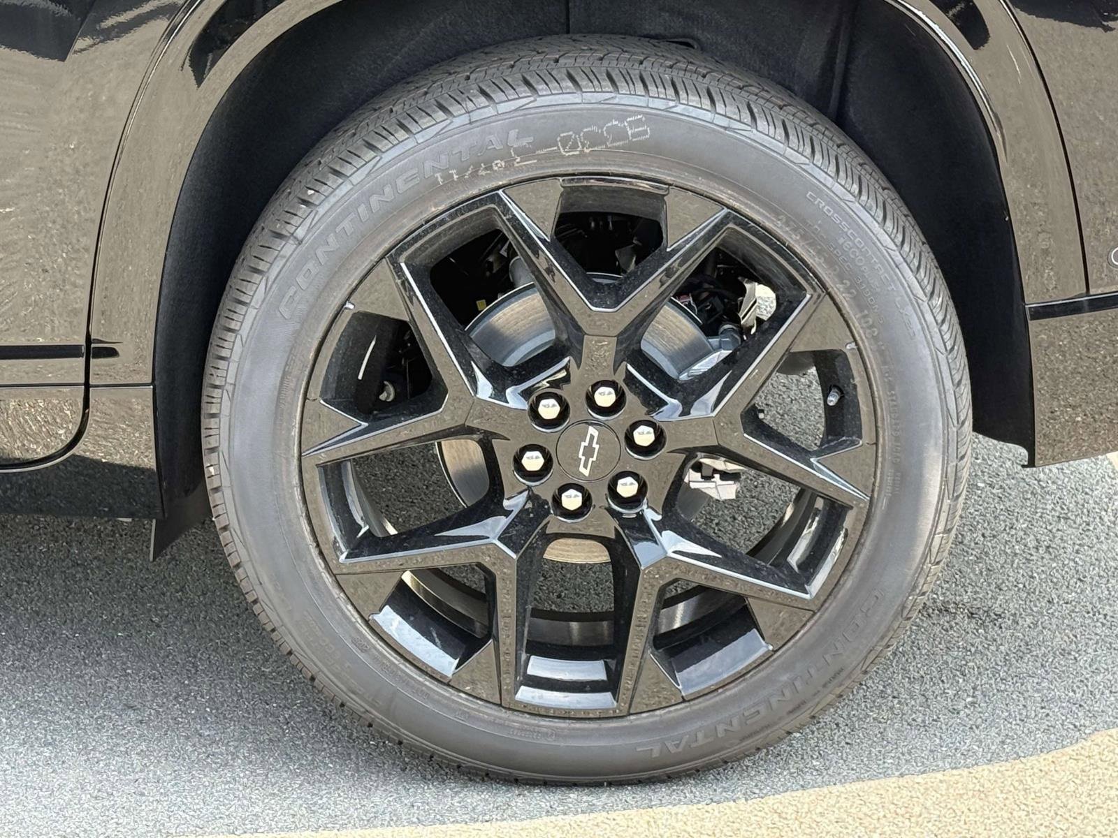 New 2026 Chevrolet Traverse RS image 7