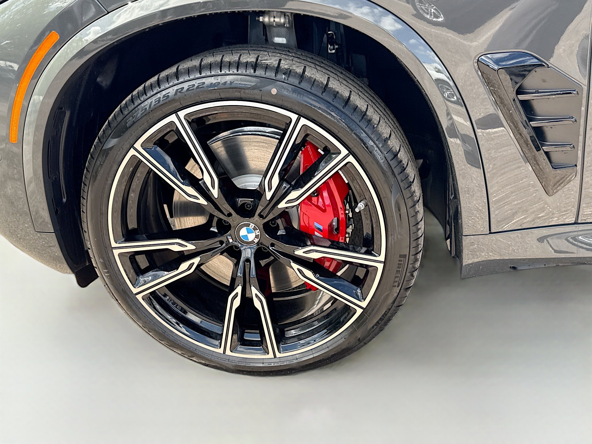 New 2026 BMW X5 M60i image 42