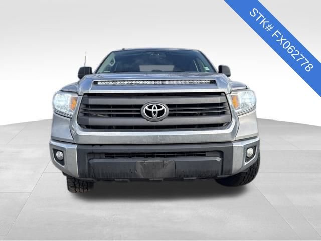 Used 2015 Toyota Tundra SR5 image 2