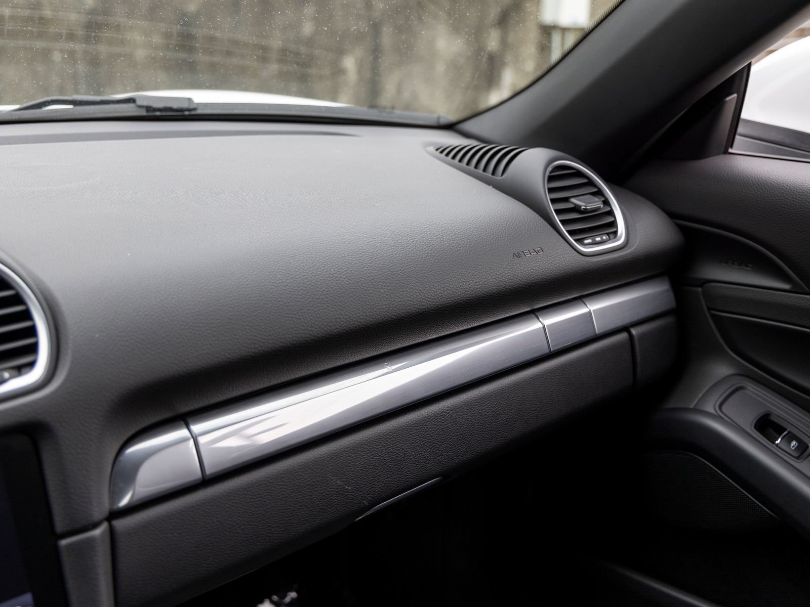 Used 2021 Porsche 718 Boxster S RWD image 44